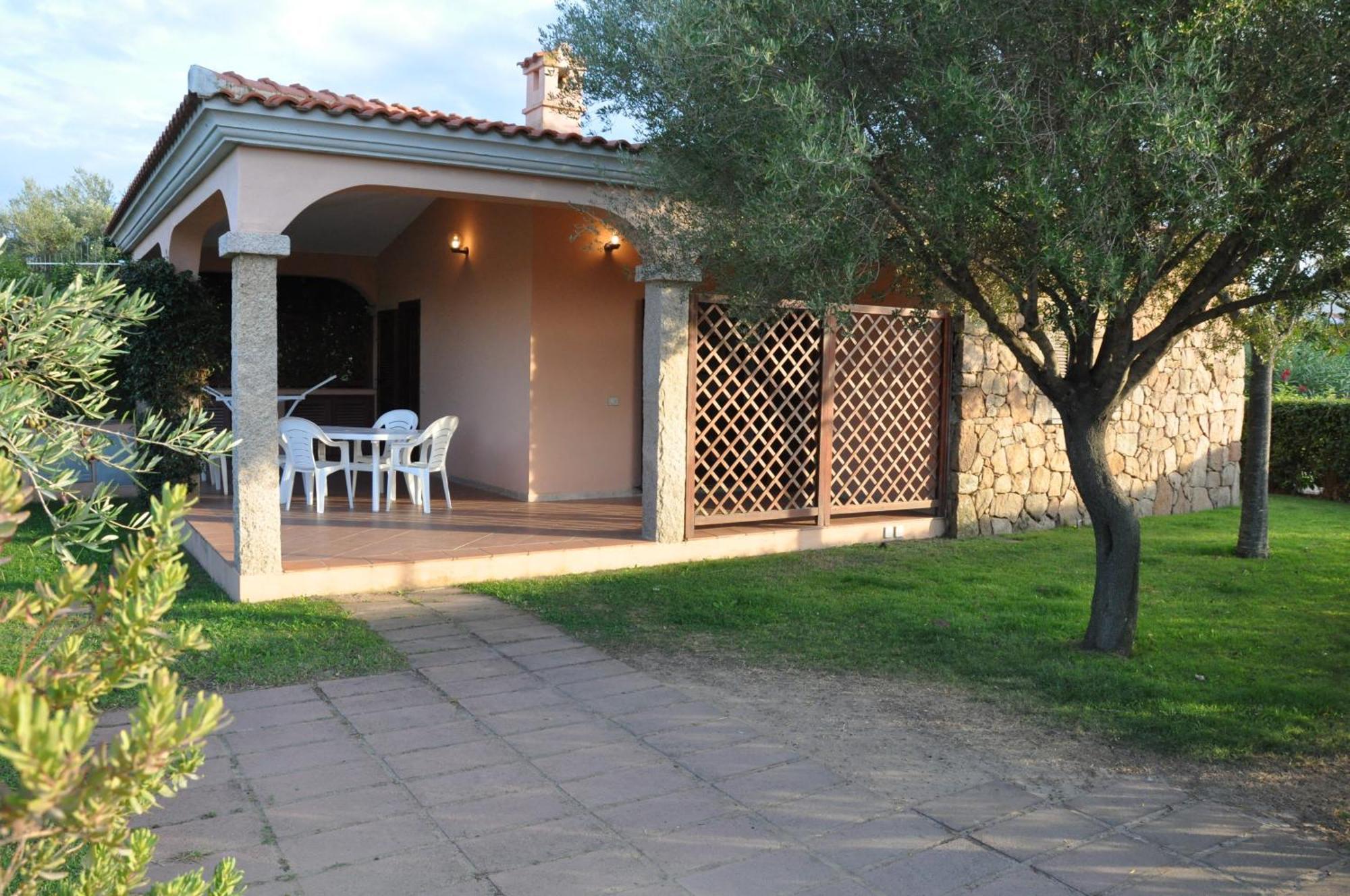 Case Vacanza Fenicotteri San Teodoro  Εξωτερικό φωτογραφία