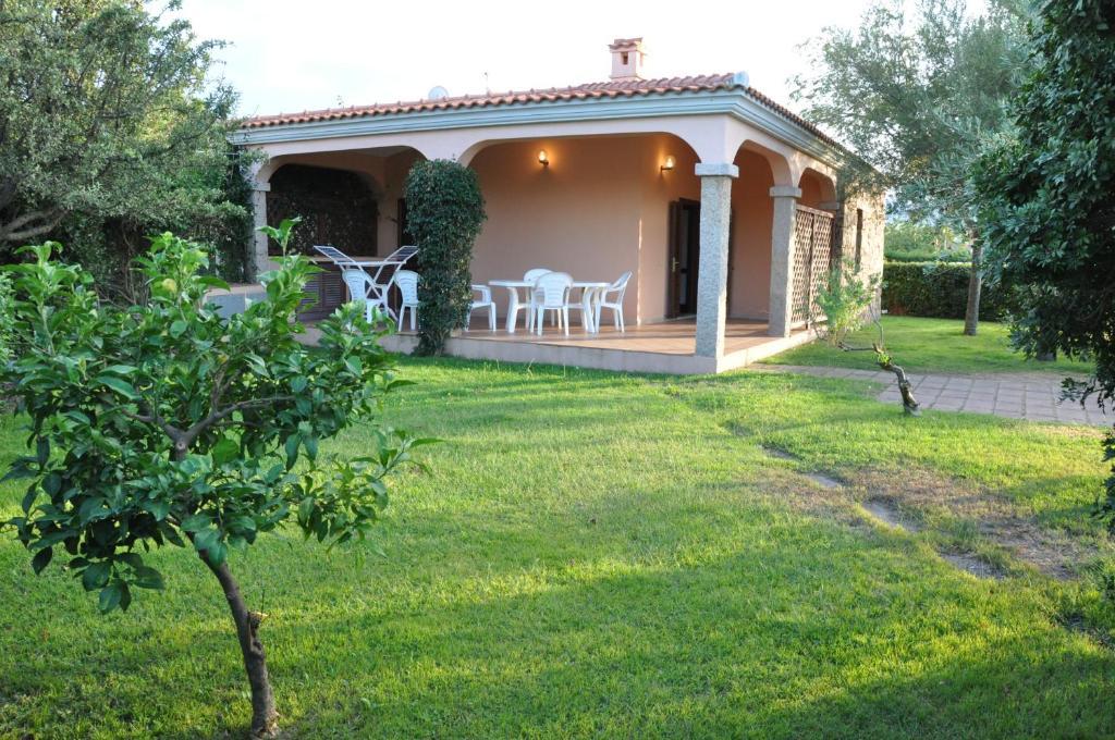 Case Vacanza Fenicotteri San Teodoro  Εξωτερικό φωτογραφία