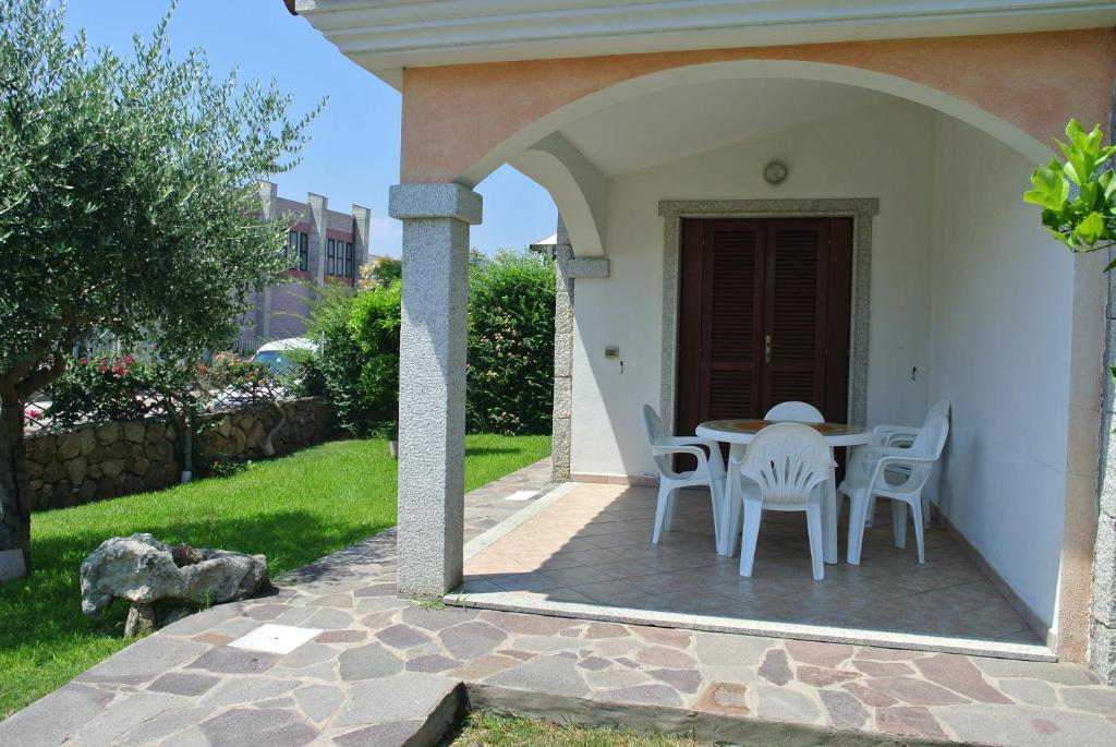 Case Vacanza Fenicotteri San Teodoro  Εξωτερικό φωτογραφία
