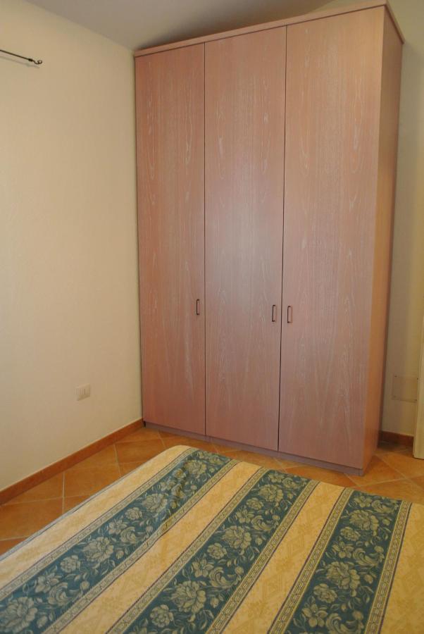 Case Vacanza Fenicotteri San Teodoro  Εξωτερικό φωτογραφία